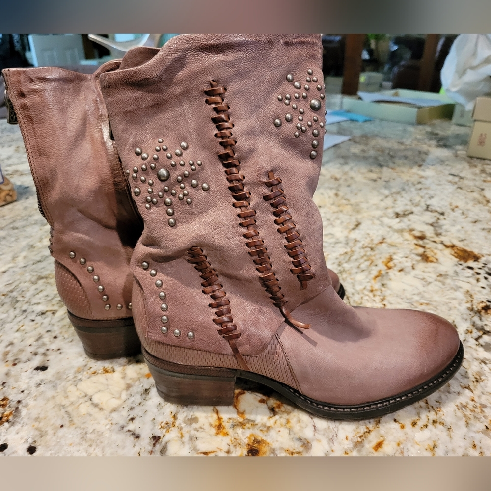 A.S. 98 Womenβs Mid-Calf Studded Pink Leather Boots - Like New